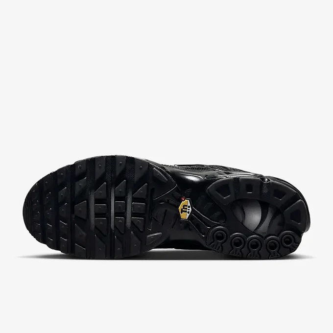 NK Air Vapormax TN Triple Black - Image 3