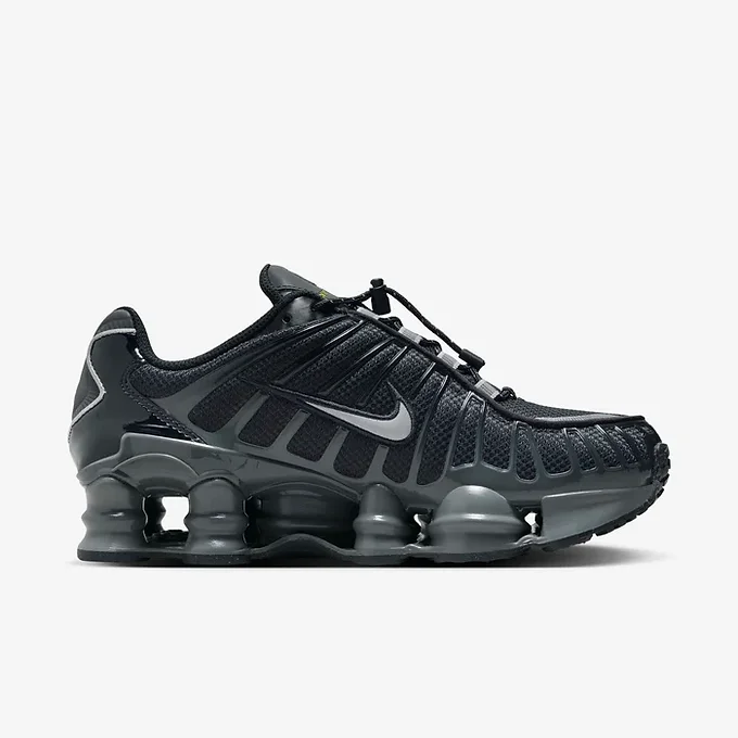 Air Vapormax TN Shox Black and Silver - Image 2